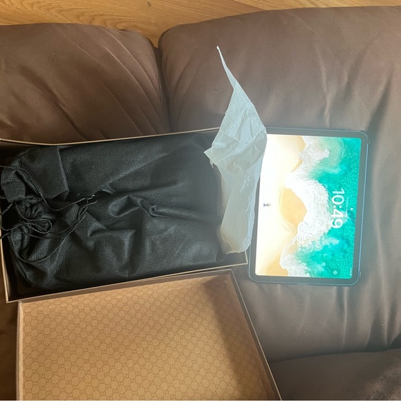 VINTAGE  RARE GUCCI 1984 Tennis Classics  ( New In Box)  US Sz. 8.5  (38.5 UK) - Picture 15 of 16